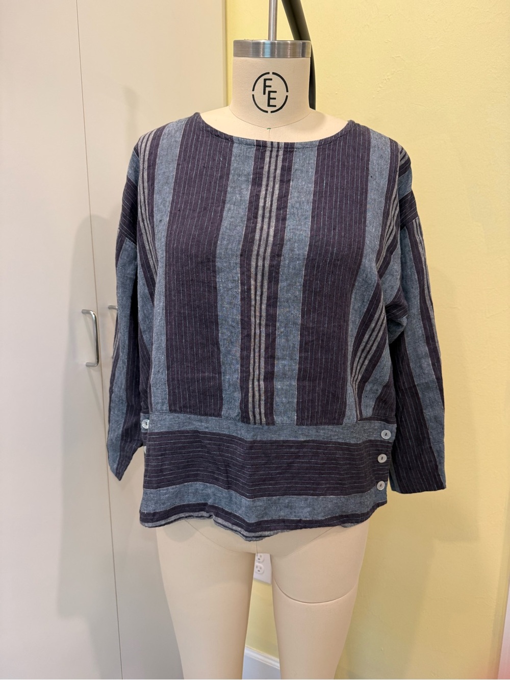 Bryn Walker Women's Long-Sleeve Linen Top